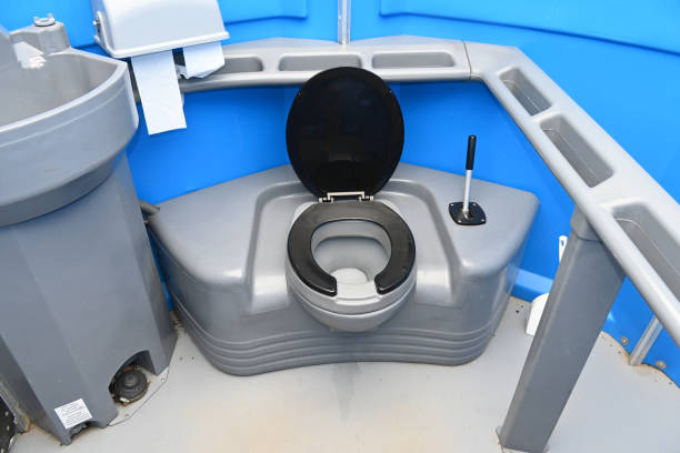 Best Portable restroom trailer rental  in Napoleon, OH